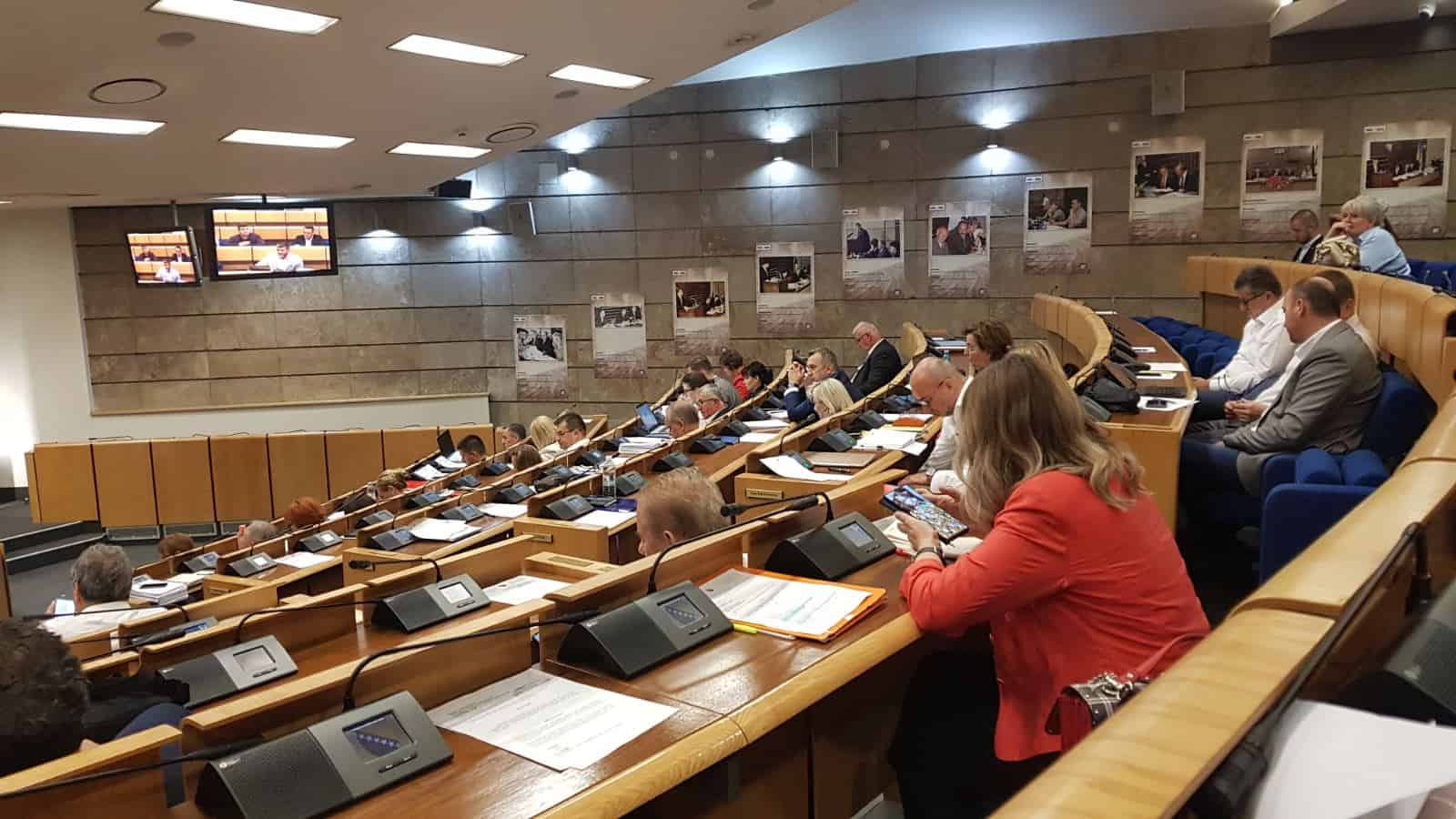 SSSBiH insistira na usvajanju Nacrta zakona o minimalnoj plati