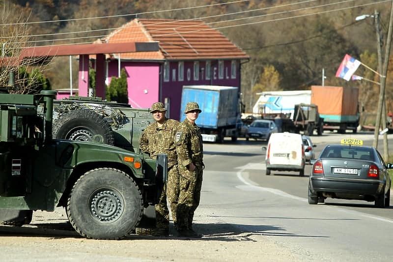Komandant njemačkog kontingenta KFOR-a: Postoji rizik od eskalacije na sjeveru Kosova