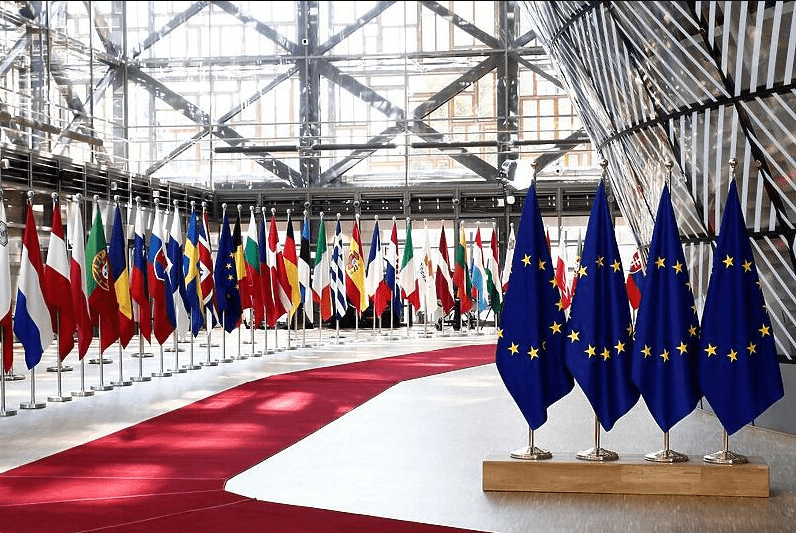 Euractiv: EU će ove sedmice dodijeliti kandidatski status Bosni i Hercegovini