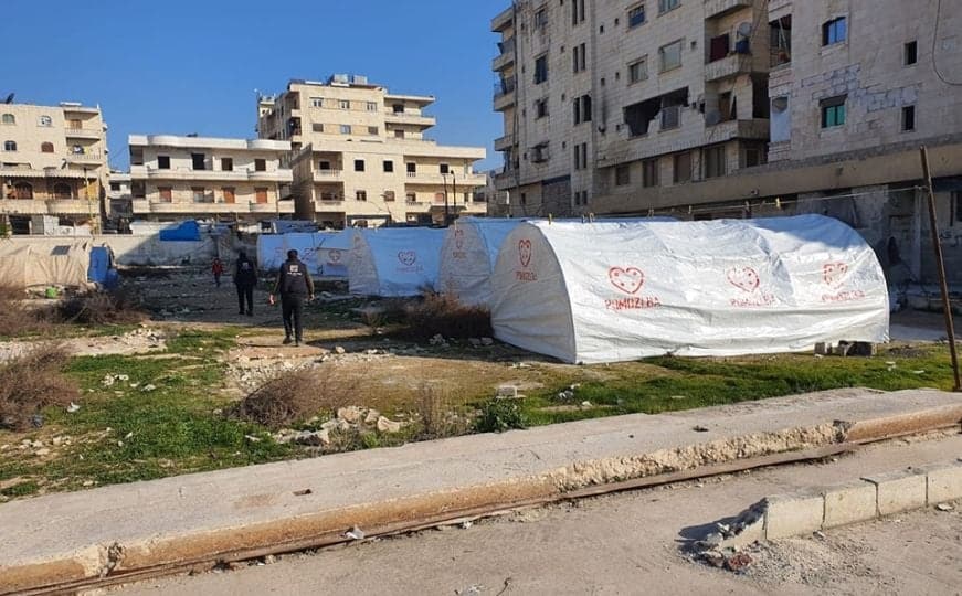 Lijepe vijesti: U Siriji postavljeni šatori organizacije Pomozi.ba