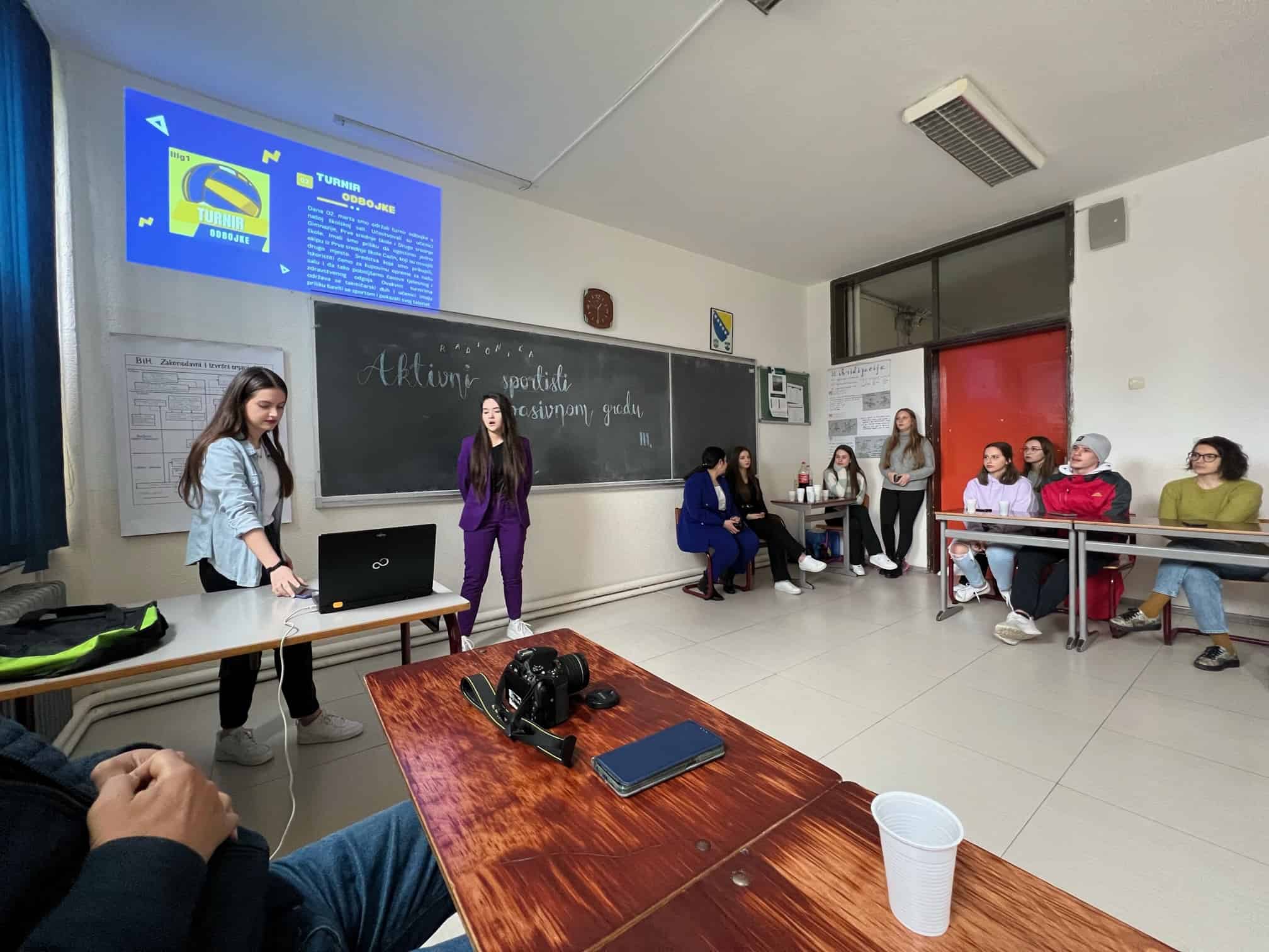 Gimnazijalci održali prezentaciju na temu “Aktivni sportisti u pasivnom gradu“