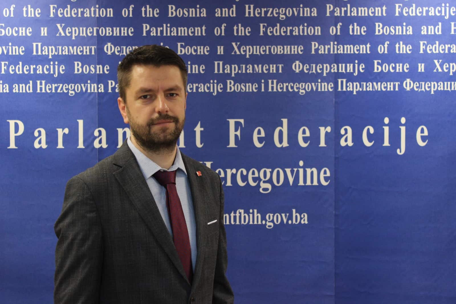 Zastupnik Purić uputio inicijativu za rehabilitaciju Starog grada u Velikoj Kladuši