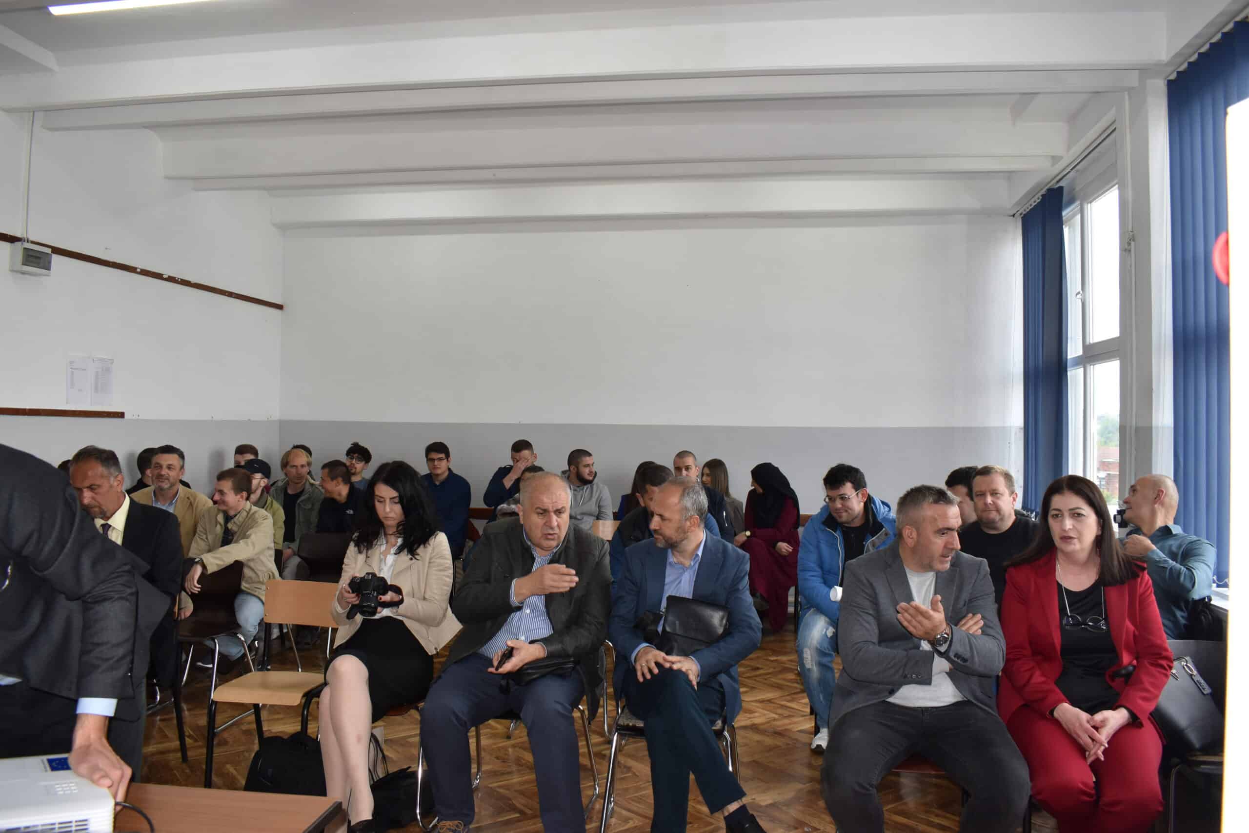 Velika Kladuša: Dodijeljeni certifikati za CNC operatere