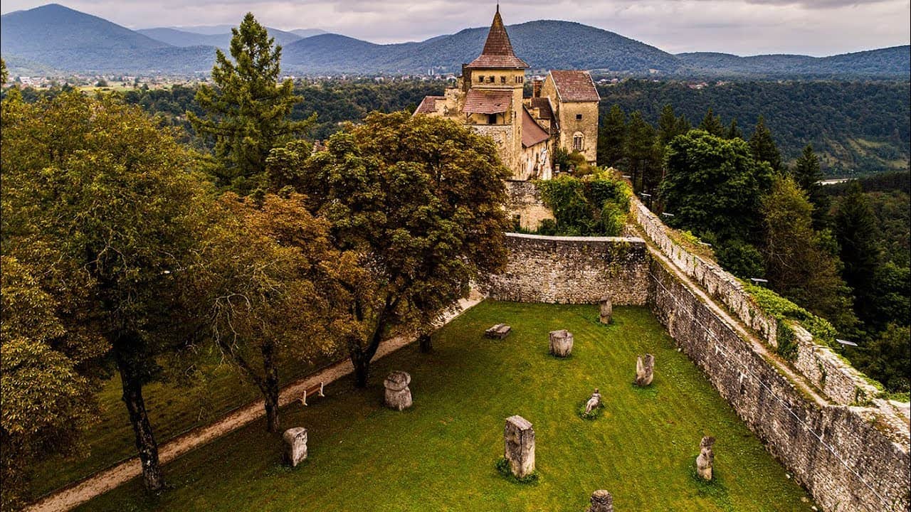 Uskoro obnova dvorca na Ostrošcu kod Cazina, Vlada USK izdvojila 2 miliona KM