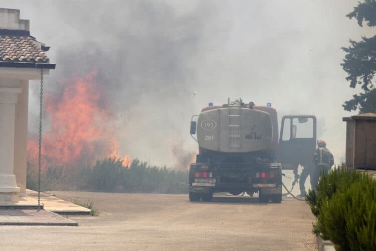 Požar u Dalmaciji pod kontrolom: “Još nije ugašen, ali situacija je bolja”