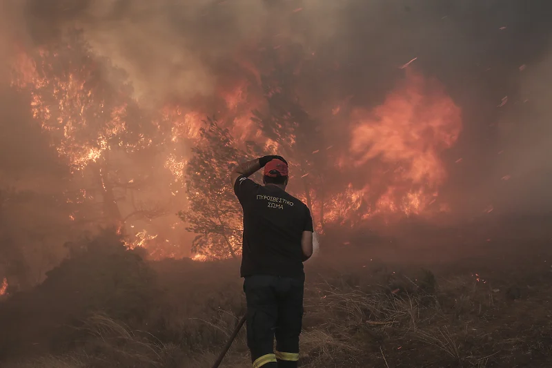 U Grčkoj pronađeno 18 tijela za koja se vjeruje da su izgorjela u šumskim požarima