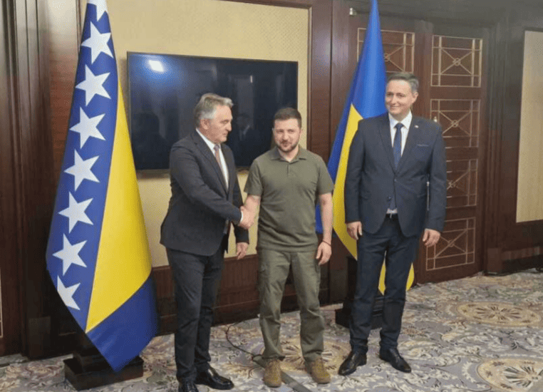 Komšić i Bećirović se u Kijevu sastali sa Zelenskim