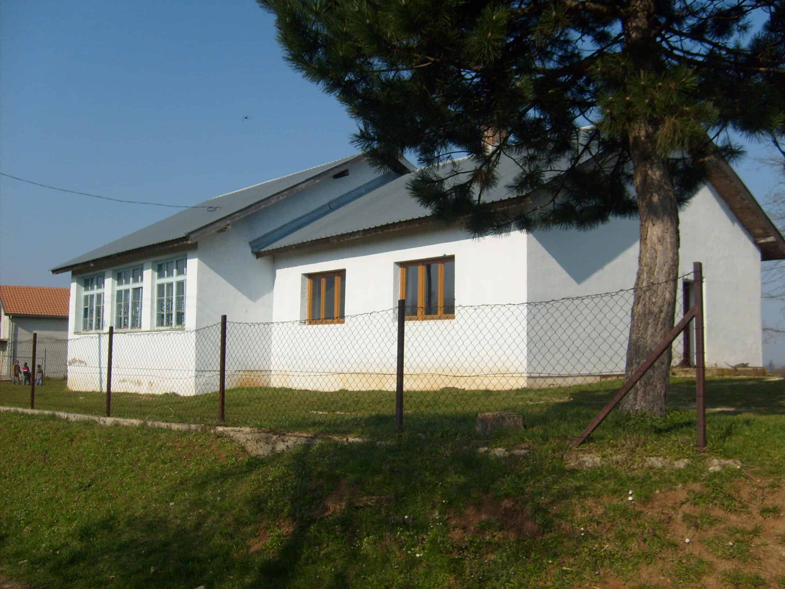 Zbog smanjenog broja učenika zatvorena područna škola Šestanovac