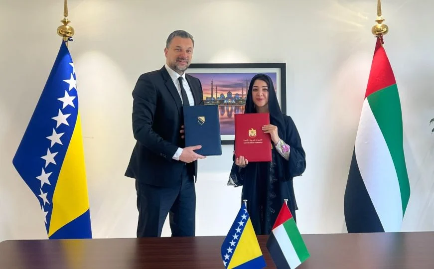 Lijepa vijest: Ministar Elmedin Konaković potpisao sporazum o ukidanju viza između BiH i UAE