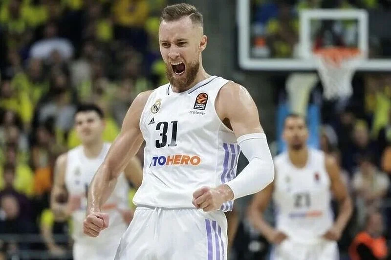 Musa zablistao i ubacio 23 poena, nosio je Real do pobjede protiv Olympiacosa