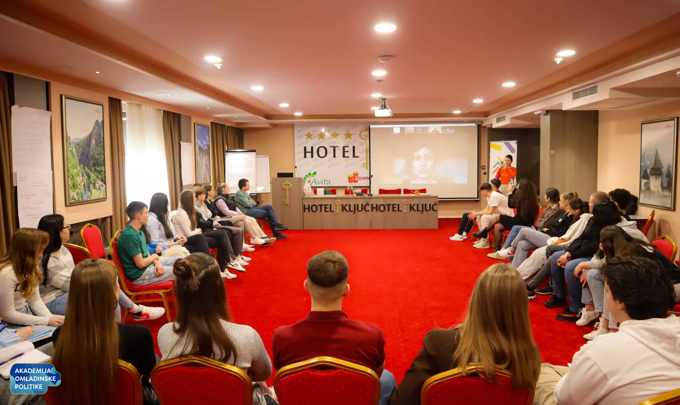 Akademija omladinske politike u Ključu okupila 40 mladih ljudi iz cijelog USK