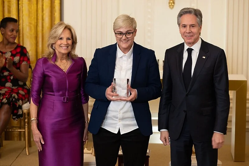 Ajni Jusić nagradu za hrabrost uručila prva dama SAD-a