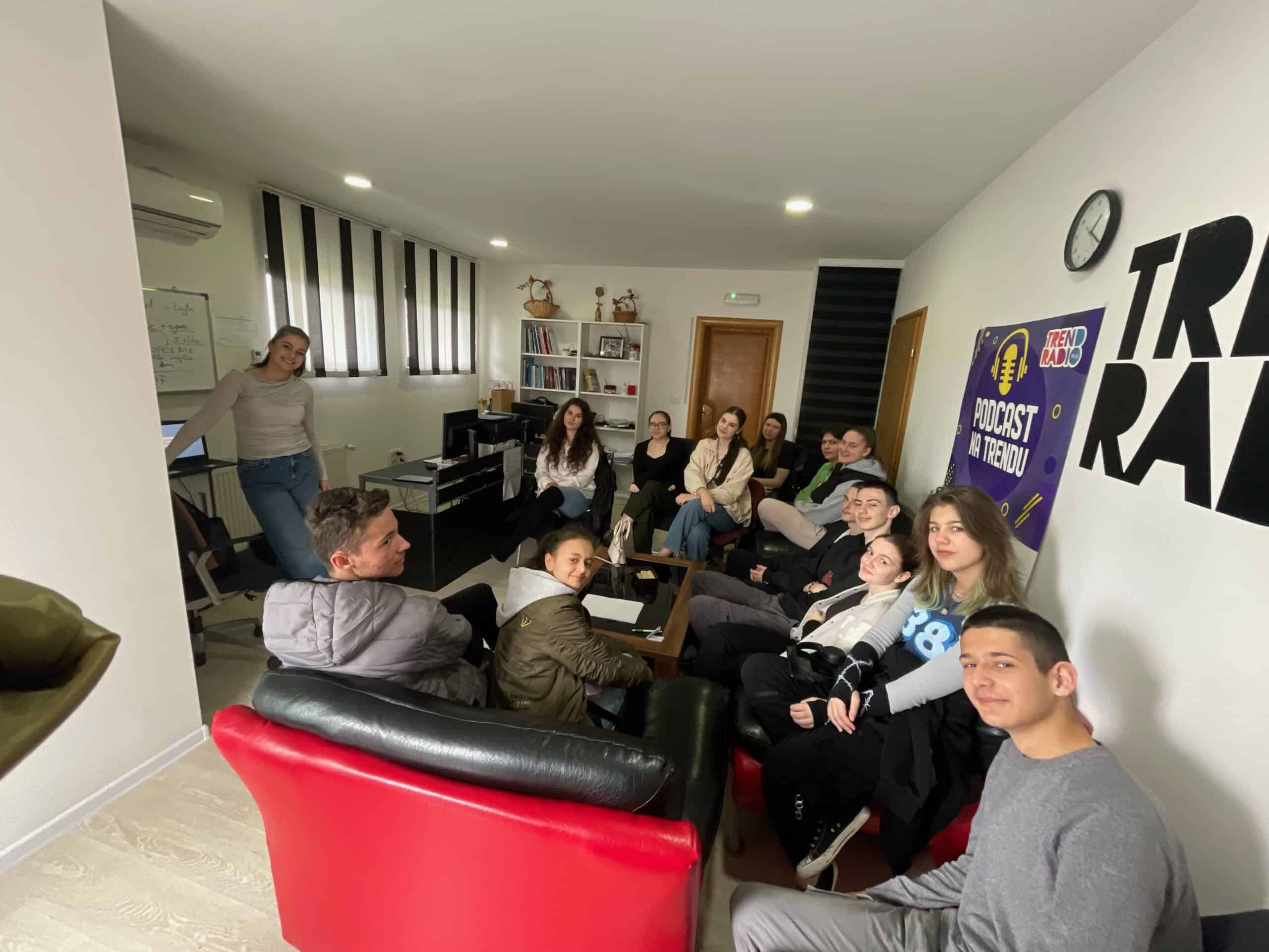 Održana “ASUeducation” edukativna radionica u prostorijama Trend radija