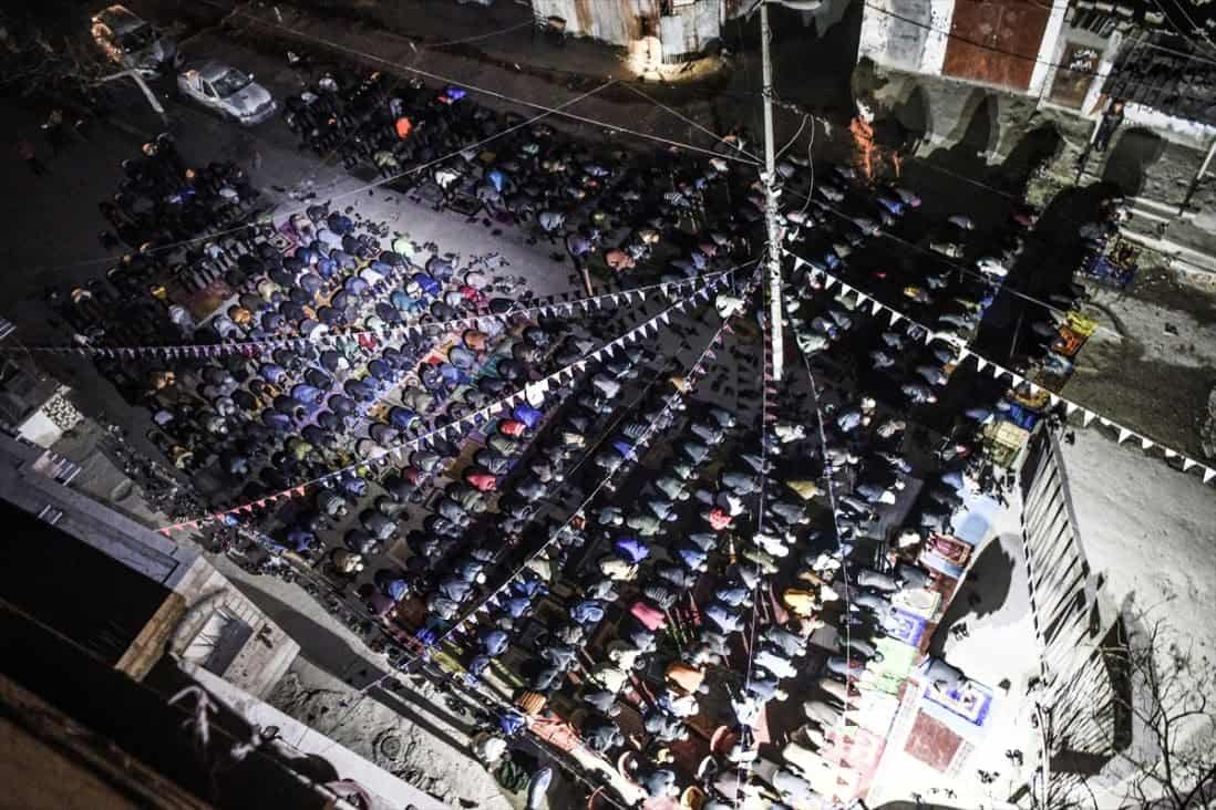 Ramazan u Gazi: Prva teravija klanjana na ruševinama džamije