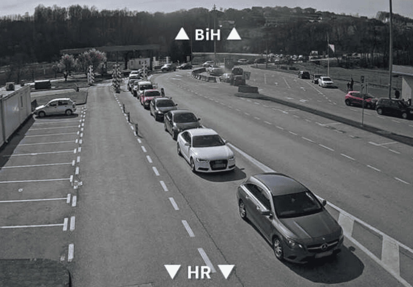 Važna obavijest za vozače: Na tri bh. granična prijelaza su duge kolone vozila