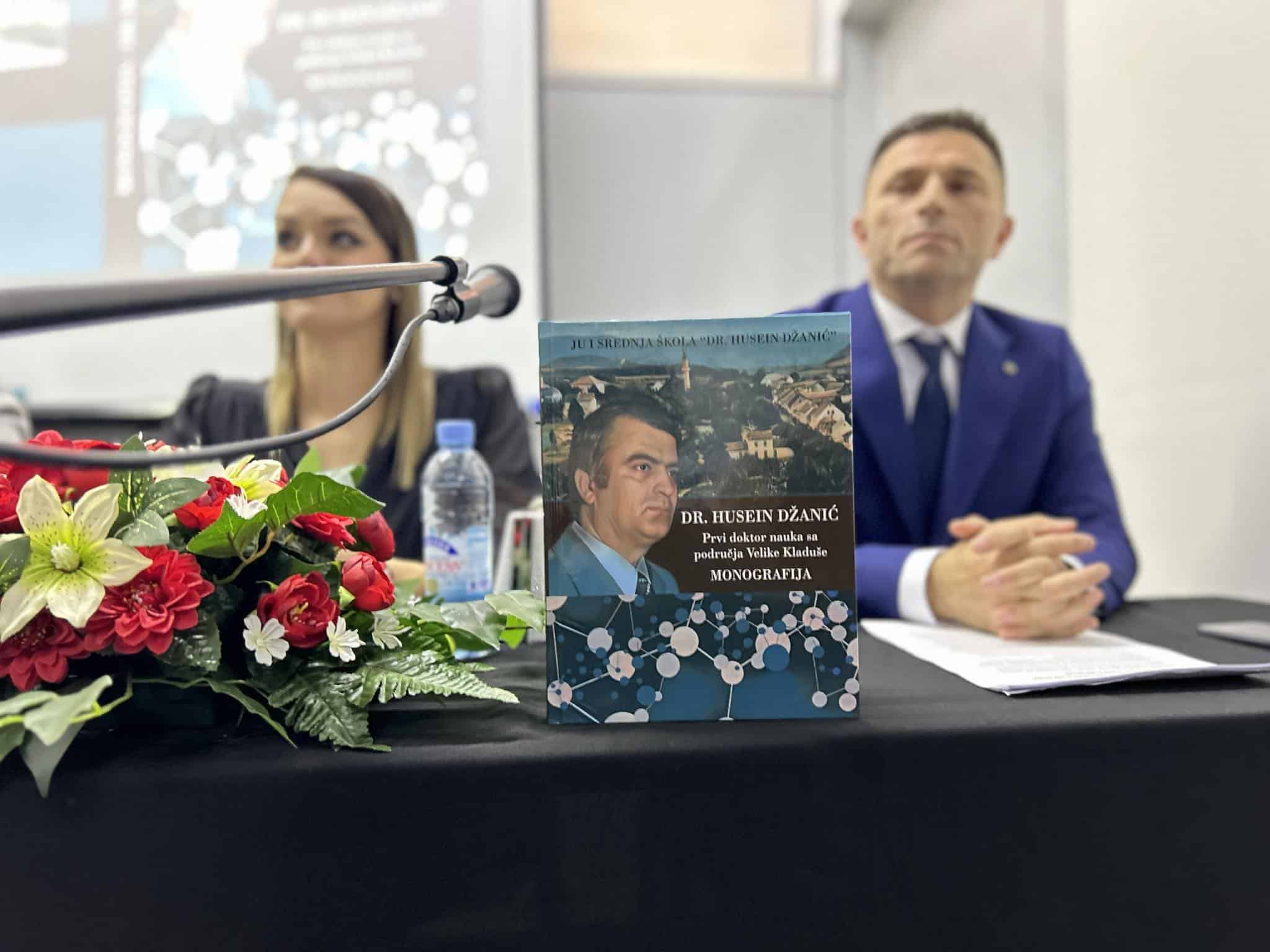 Svečano promovisana monografija “Dr. Husein Džanić-prvi doktor nauka sa područja Velike Kladuše”