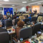 Ministrima u USK pravo na neograničen broj savjetnika, građani: „Novi namet na vilajet“