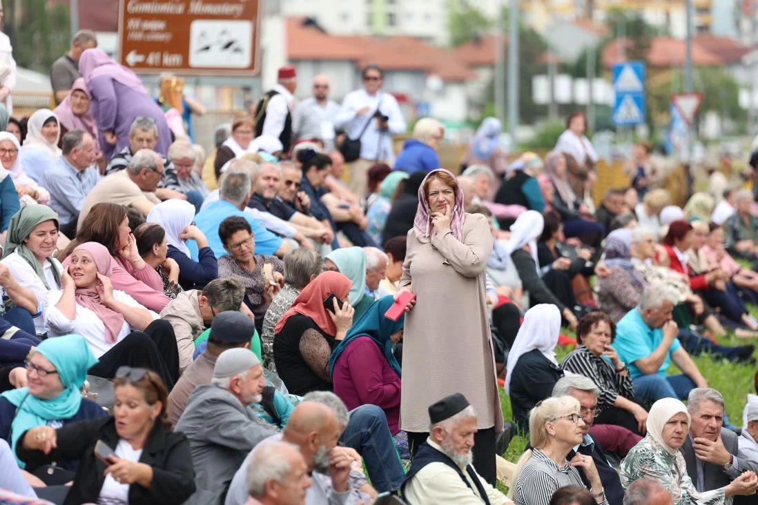 Građani iz svih krajeva BiH došli u Banja Luku na otvaranje džamije Arnaudija