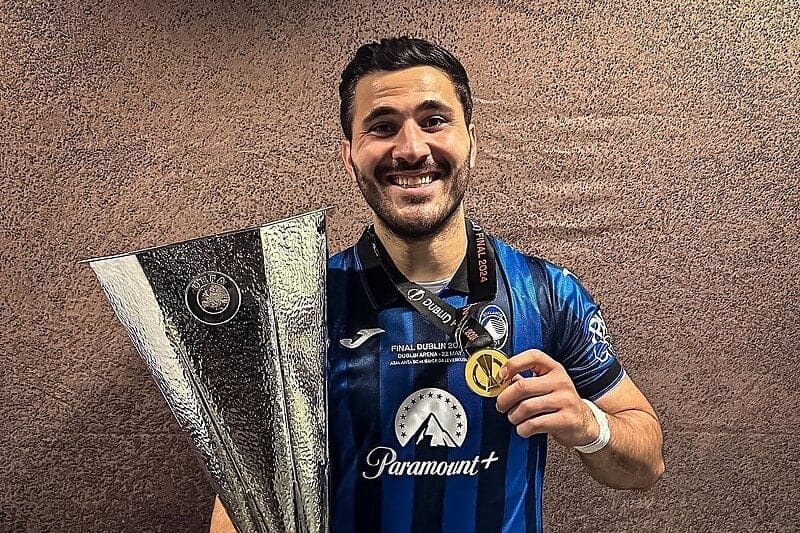 Kolašinac osvojio najveći trofej u karijeri, inspirisalo ga ono što se desilo prije 27 godina