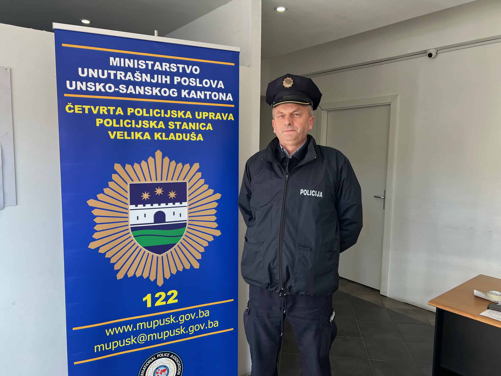 U toku štrajk upozorenja policijskog sindikata Unsko-sanskog kantona, uključujući Veliku Kladušu