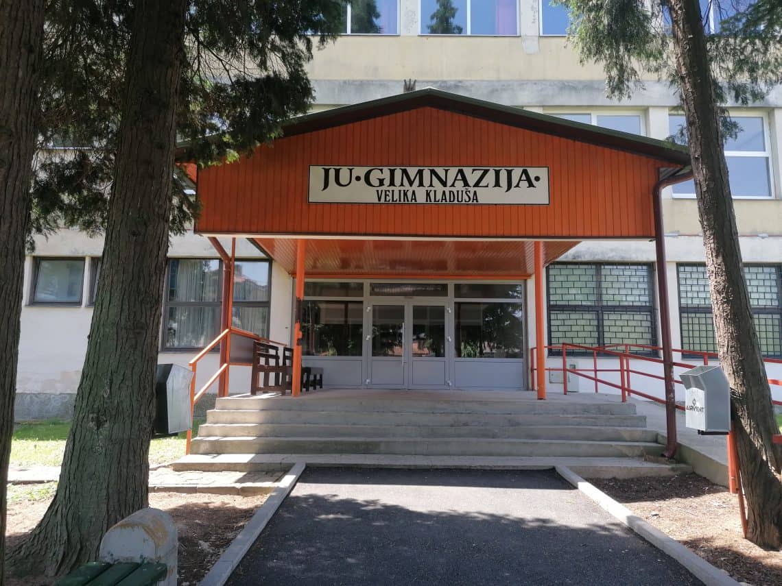 Sutra počinje dugo polugodište u školama, znatno pooštrene sigurnosne mjere