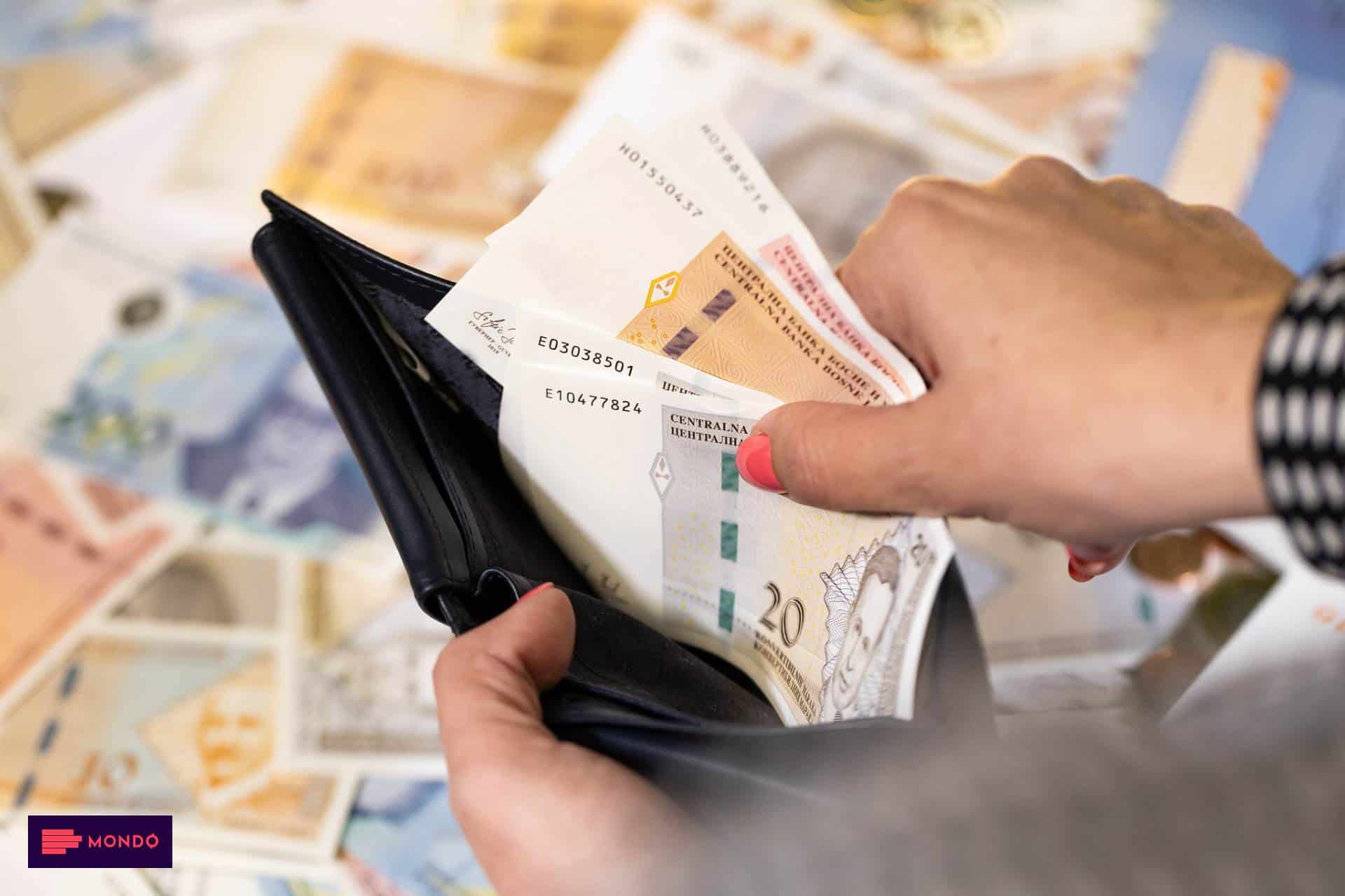 Nakon povećanja minimalne plaće na 1.000 KM: Neki poslodavci prestali s isplatom toplog obroka