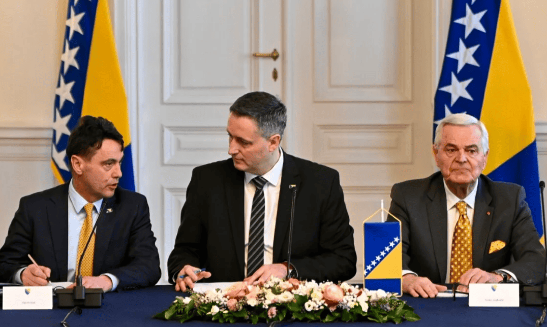 Bećirović zatražio od ambasadora država EU povećanje broja vojnika EUFOR-a u BiH: Hitno djelujte