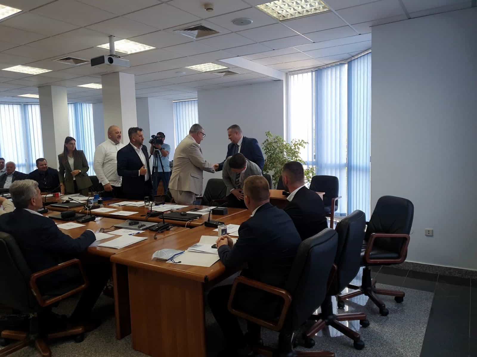 Općinski načelnik Boris Horvat potpisao ugovore u Mostaru