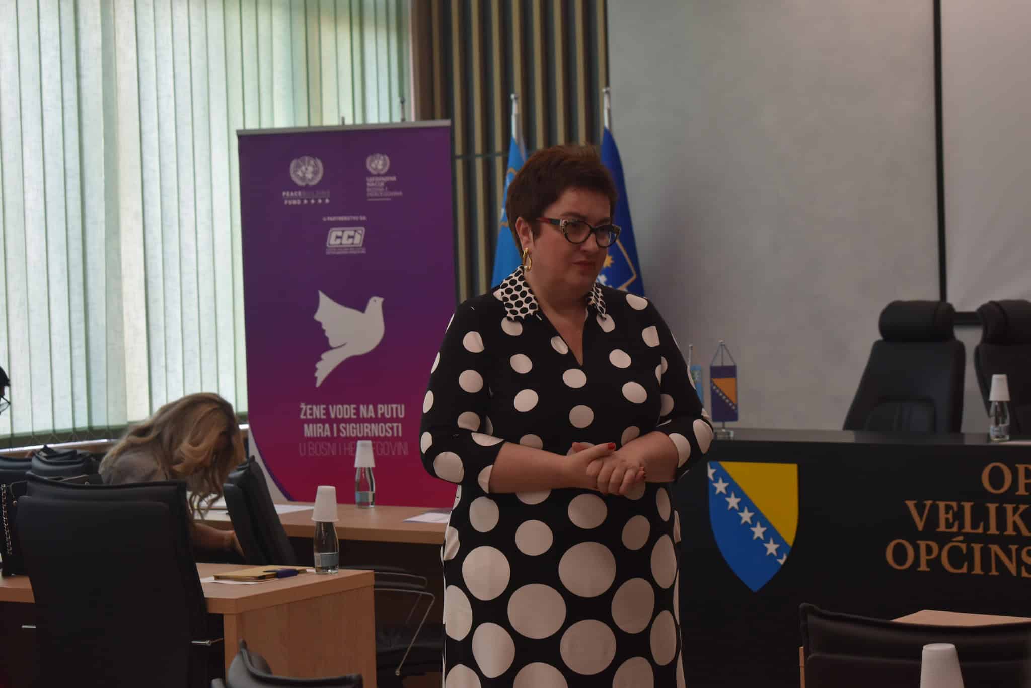 Velika Kladuša domaćin dijaloga: „Žene vode na putu mira i sigurnosti u Bosni i Hercegovini”