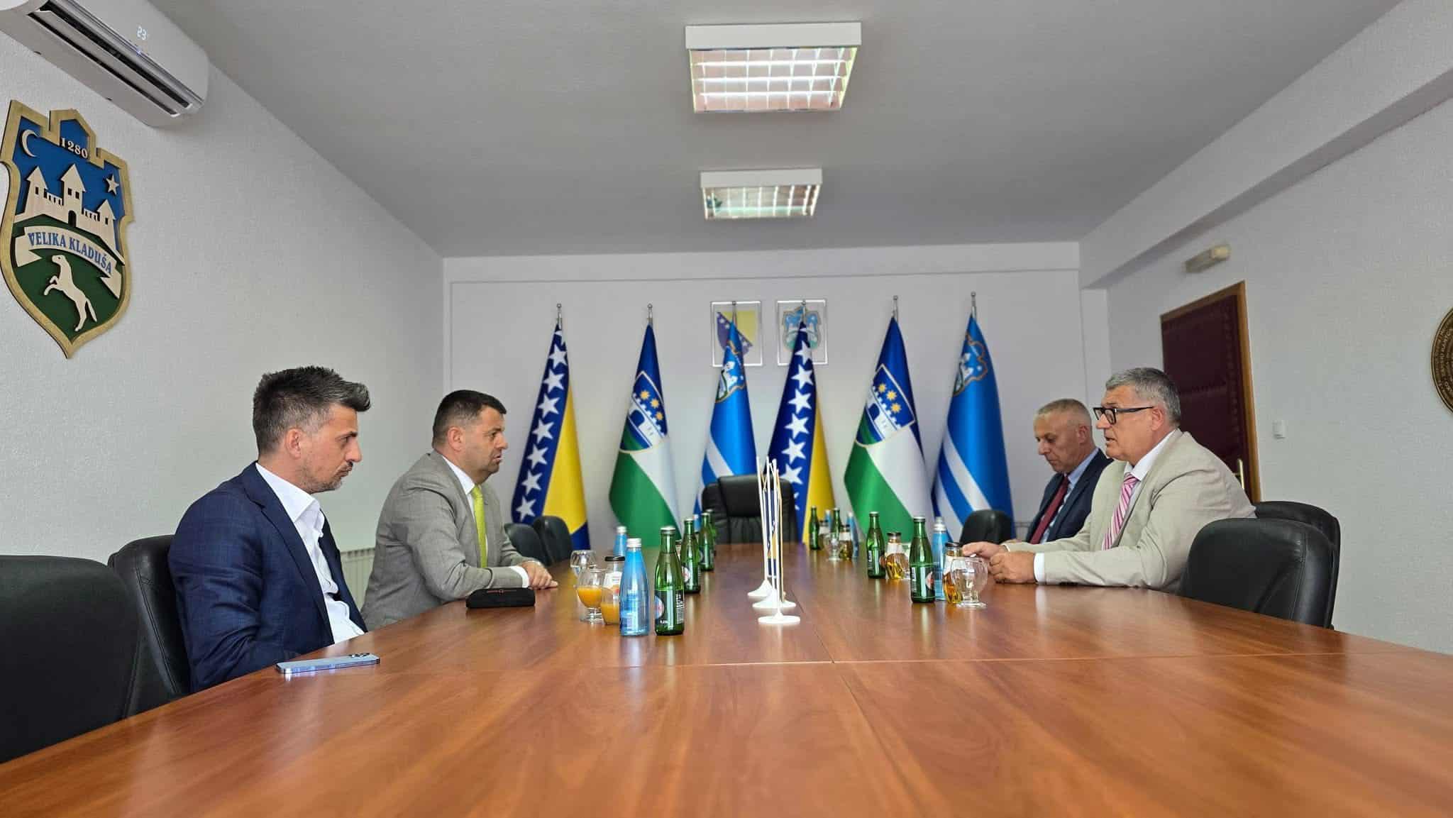 Ministar Sevlid Hurtić u prvoj zvaničnoj posjeti Velikoj Kladuši: Otvorena vrata za jaču saradnju državnog i lokalnog nivoa