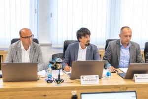 Podrška turizmu, borba protiv nasilja i inspekcija imovine – zaključci sa sjednice Vlade USK