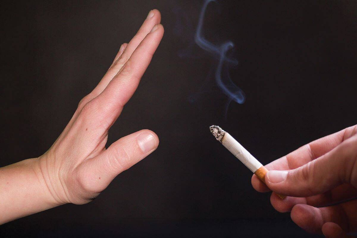 Od danas naplaćivanje kazni zbog nepoštivanja zabrane o pušenju