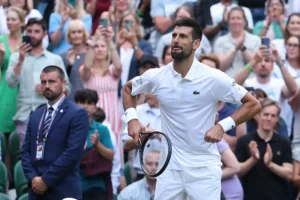 Đoković ostvario 100. pobjedu na Wimbledonu, bio je nemilosrdan prema zemljaku