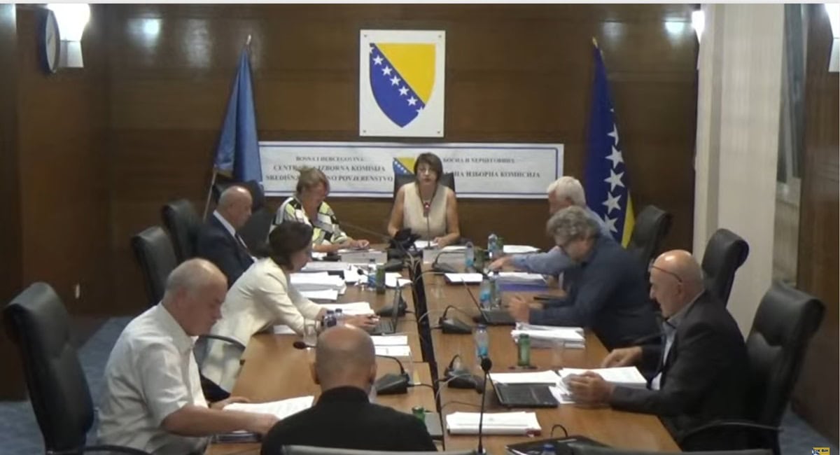 Prijevremeni izbori za predsjednika RS-a 23. novembra