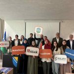 Potpisani ugovori sa Omladinskom bankom za projekte „OAZA“ i „BEZ FILTERA“