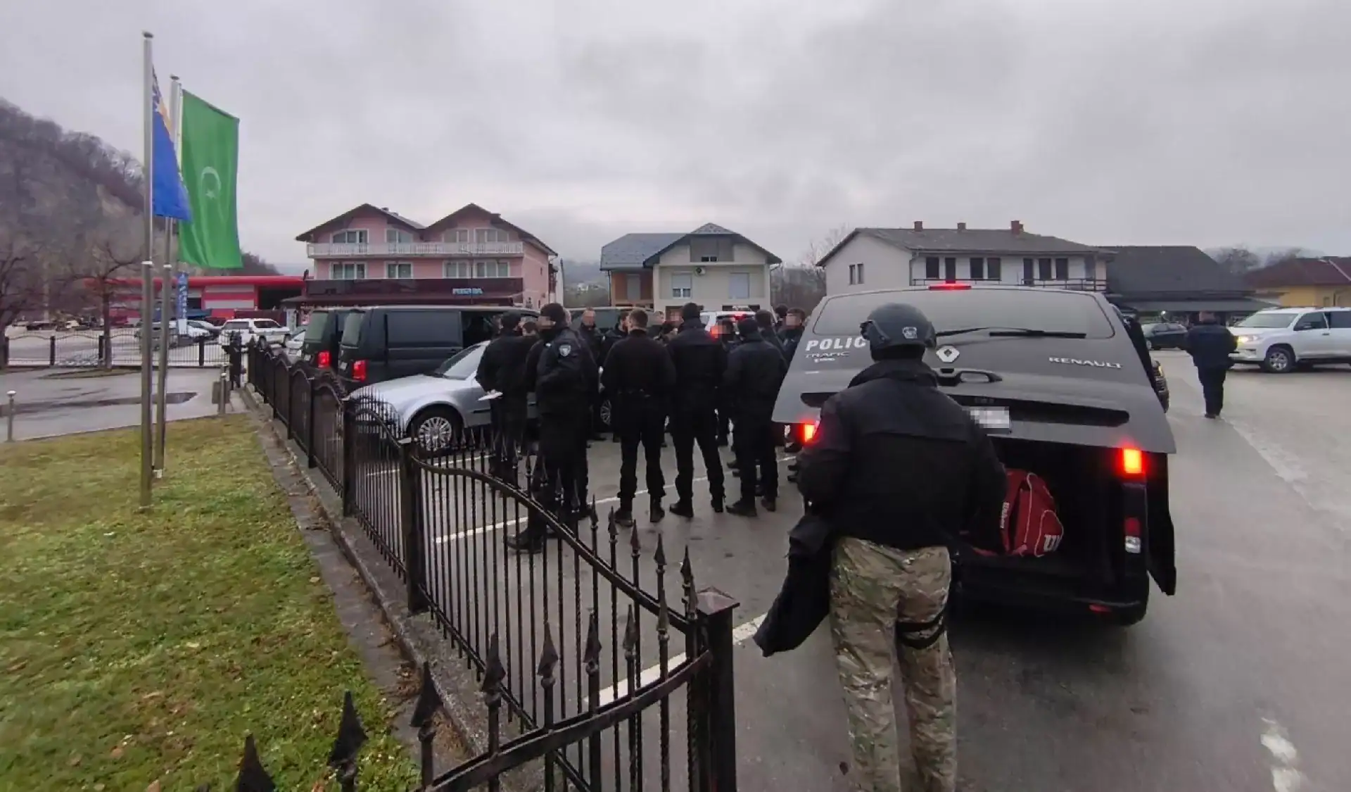 Policijska akcija u Velikoj Kladuši: Slom krijumčarskih i kriminalnih mreža na granici BiH