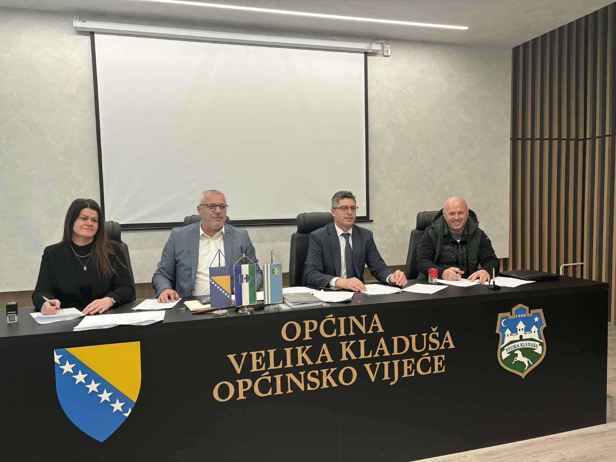 Potpisani ugovori s izvođačima I-SELIMOVIĆ d.o.o. i SITNI KAMEN d.o.o. za realizaciju projekata putne infrastrukture
