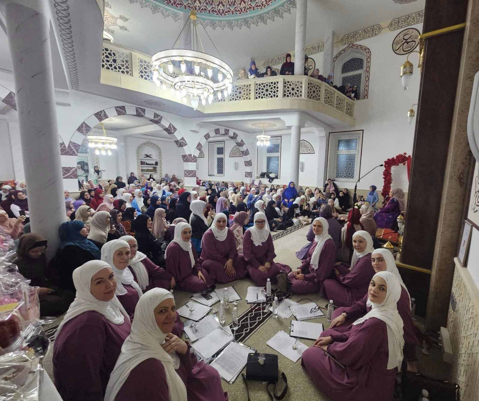 Više od 400 žena prisustvovalo obilježavanju Dana hidžaba u Vrnograču