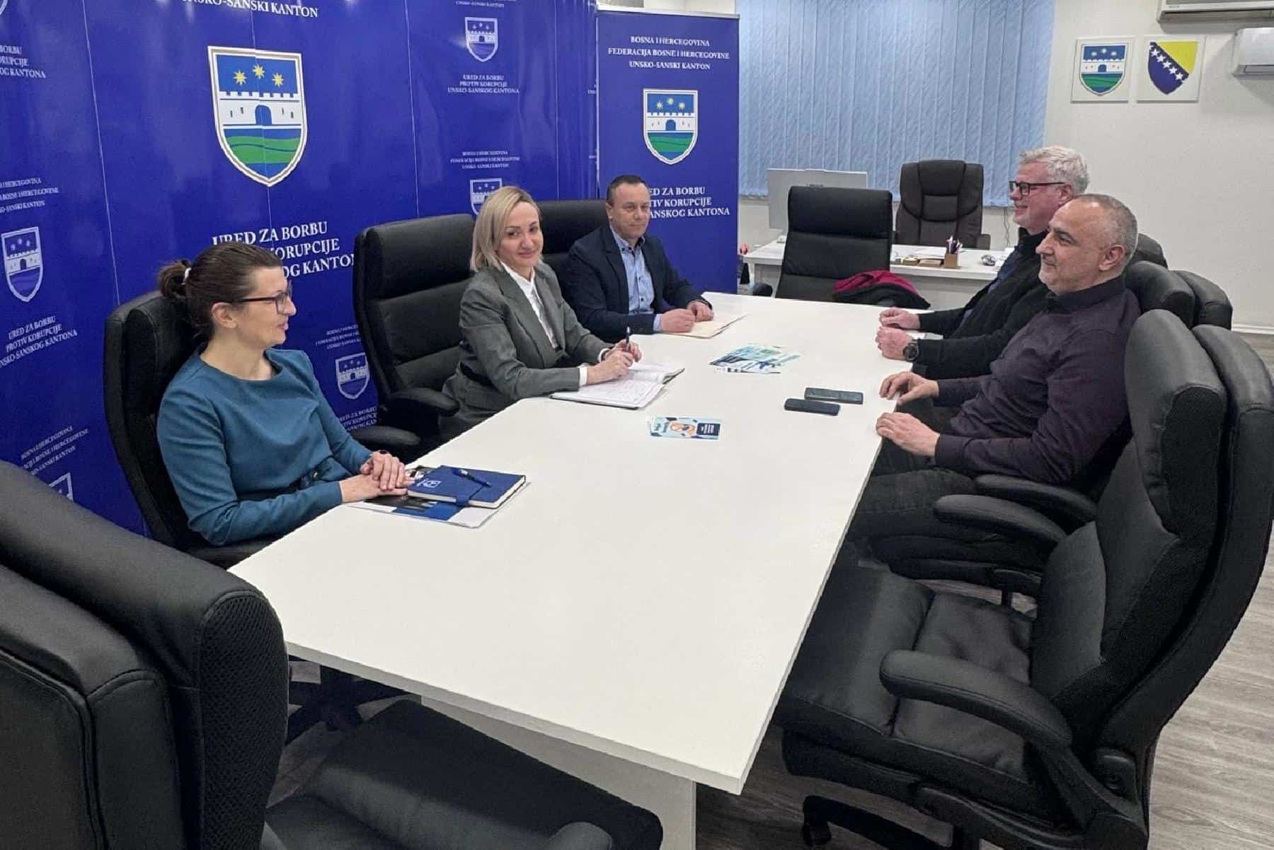 Delegacija Ambasade SAD-a u BiH posjetila Ured za borbu protiv korupcije USK