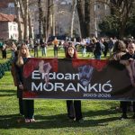 Mladi ispred Vlade KS poslali poruke za vlast: “Misle da mogu upravljati našom sudbinom”