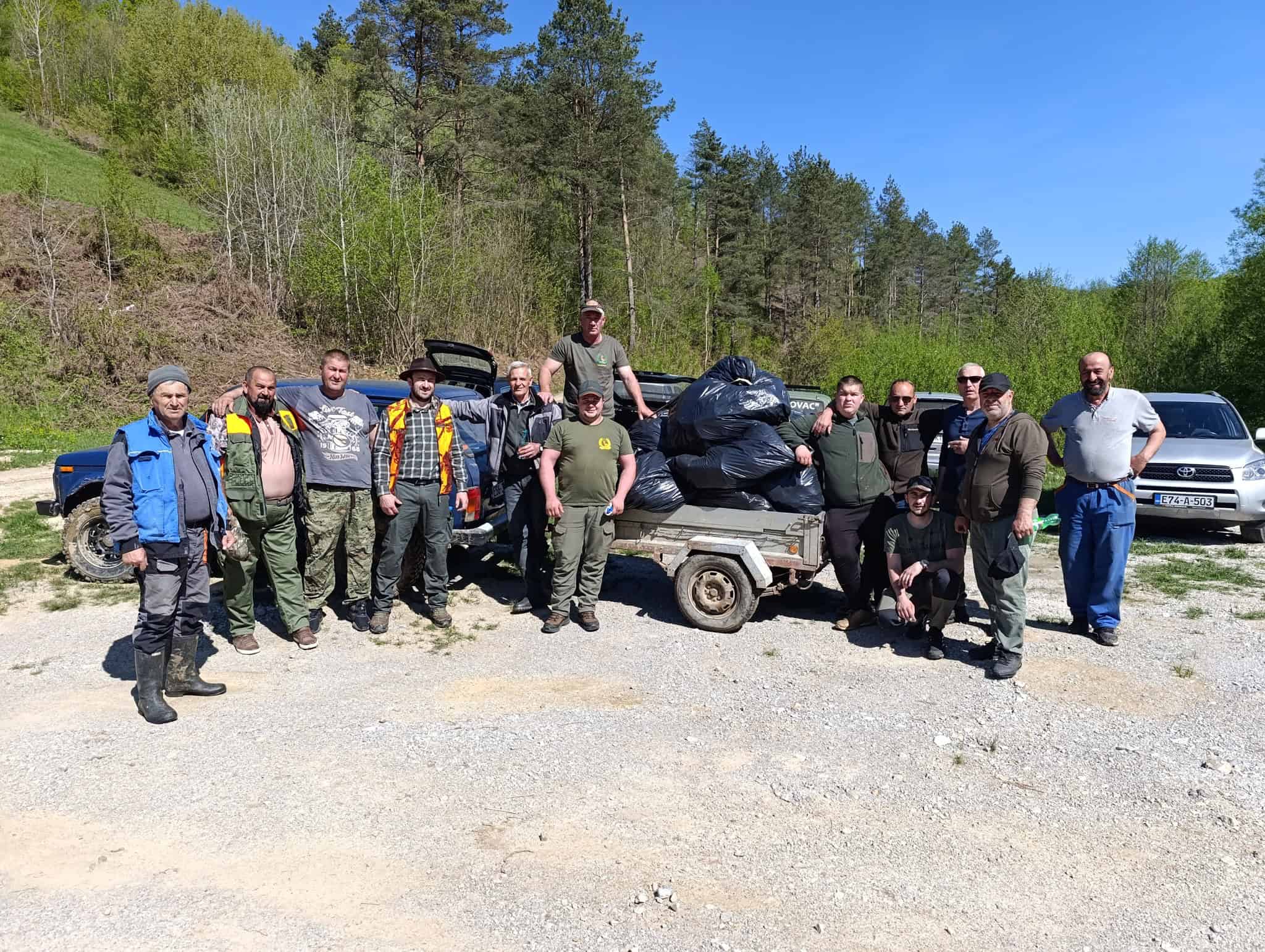 Lovci učestvovali u akciji „April – mjesec čistoće“