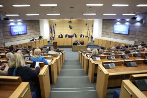 Dom naroda FBiH odlučuje o novim zaduženjima i izmjenama važnih zakona