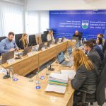 Vlada Unsko-sanskog kantona donijela niz odluka: Milionska ulaganja u privredu i obrazovanje