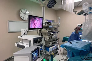 Nova era medicine: Na KCUS-u izvedene prve robotski asistirane urološke operacije