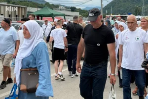 Građani odlaze iz doline bijelih nišana: Završeno je obilježavanje 31. godišnjice genocida u Srebrenici