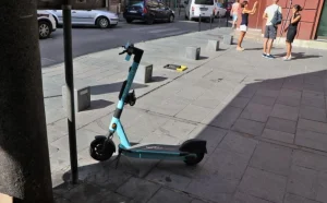 Problem električnih romobila u BiH: Nesreća je puno, a pravila još nema