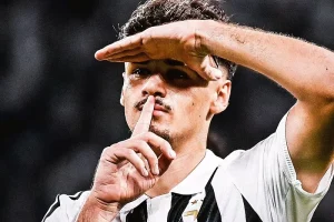 Nakon što je oduševio Evropu, UEFA se naklonila Alajbegoviću: “Omiljena fotografija sedmice”