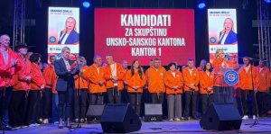 Laburisticka stranka BiH odrzala  centralni  predizborni skup na Trgu mladih u Velikoj Kladusi