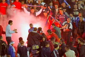 Prije 21 godinu naši navijači prošli su kroz pakao u Beogradu, a Barbarez je te noći ušao u legendu